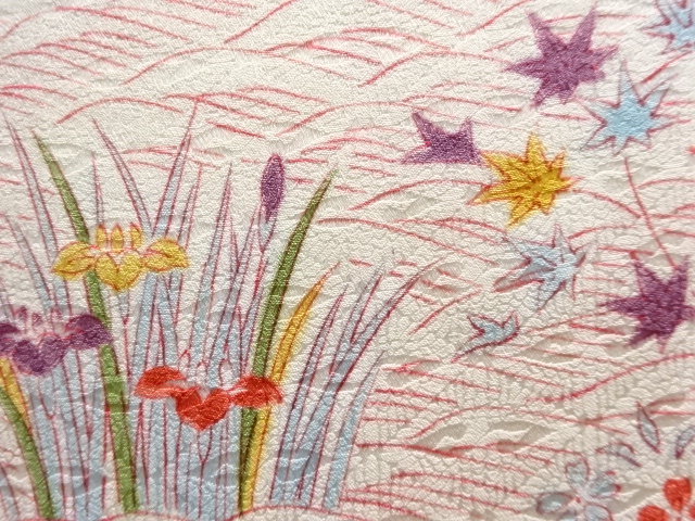  波に草花模様付け下げ小紋着物